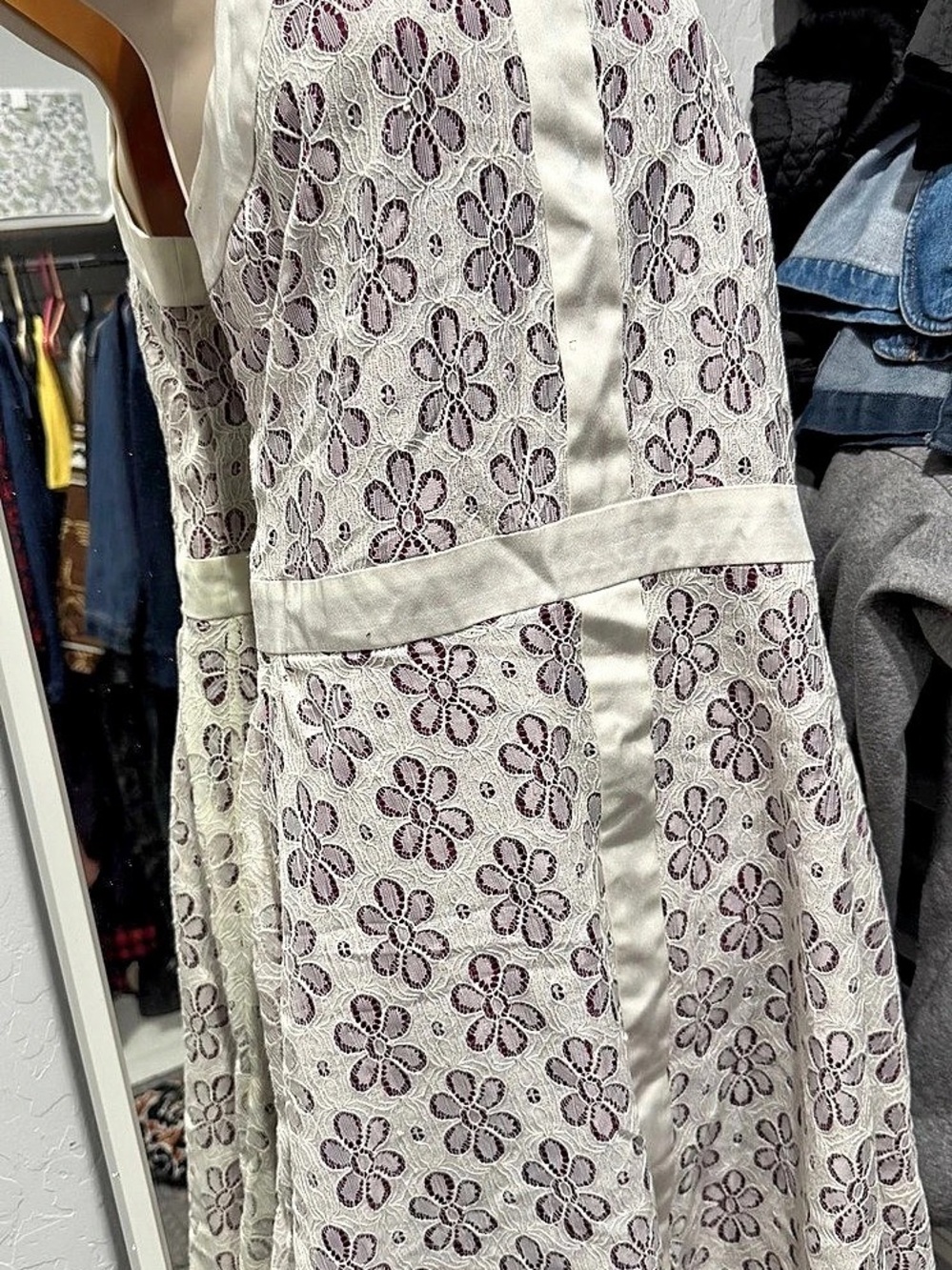 R&K Originals Floral Midi Dress in White & Purple Size 18 NWT